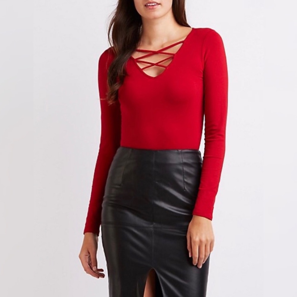 Neck Lace Long Sleeve Red Top